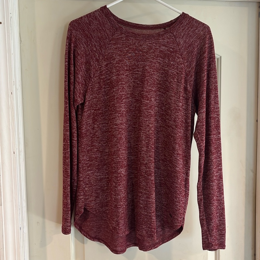 Hollister Women’s Medium Must Have Collection Burgundy White Long Sleeve Shirt